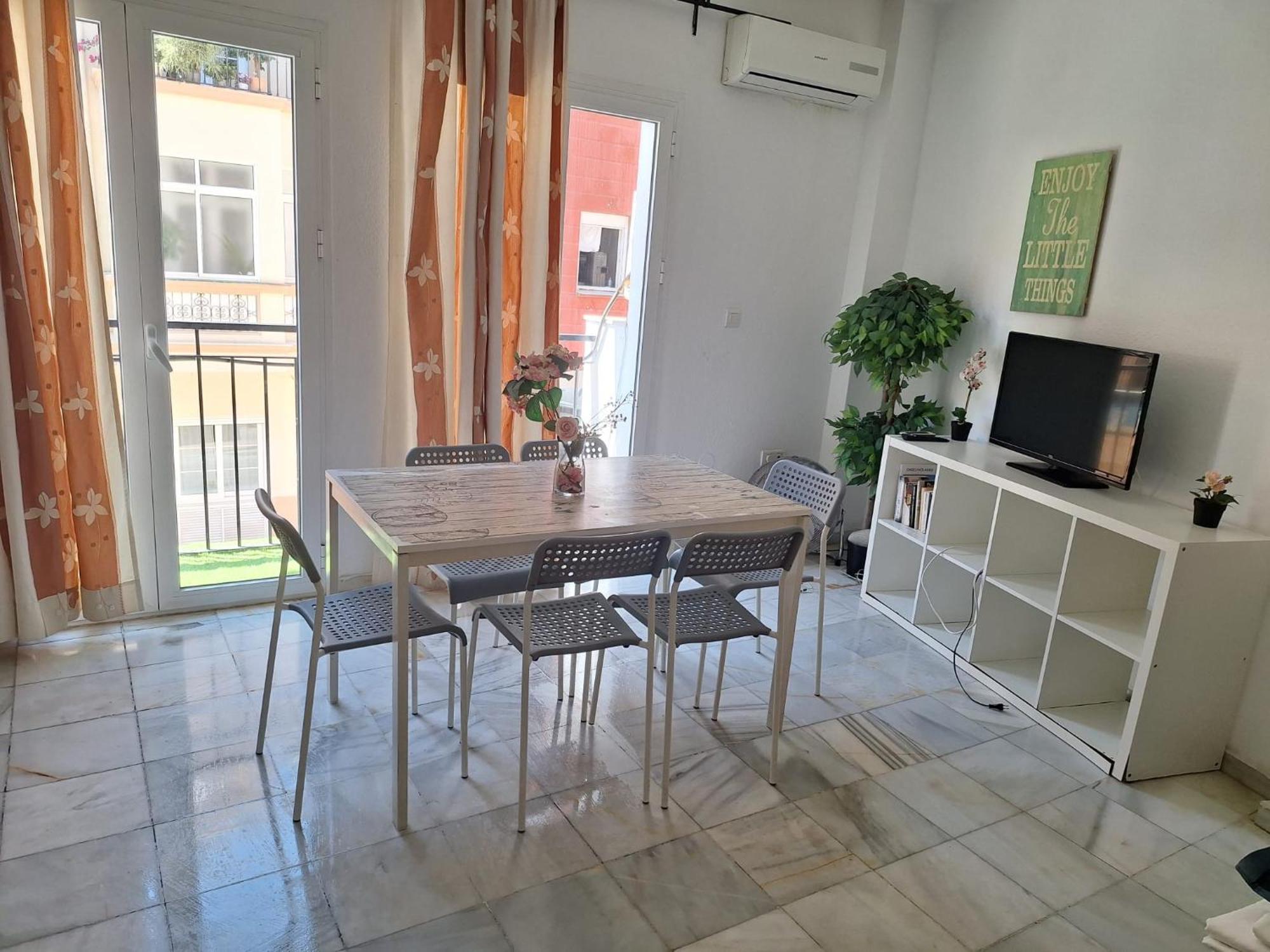 Apartamentos Centro Picasso Malaga Exterior photo